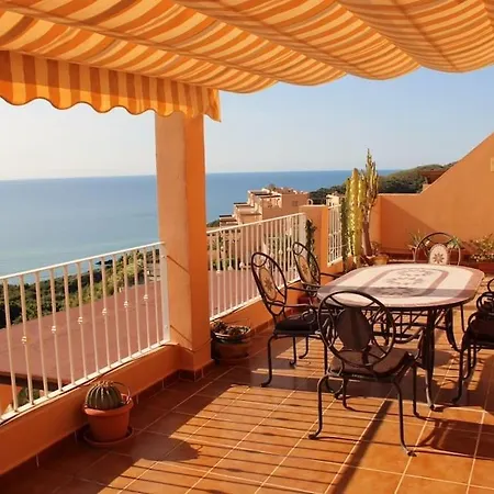 Apartamento Great Sea View, Pool & Parking *